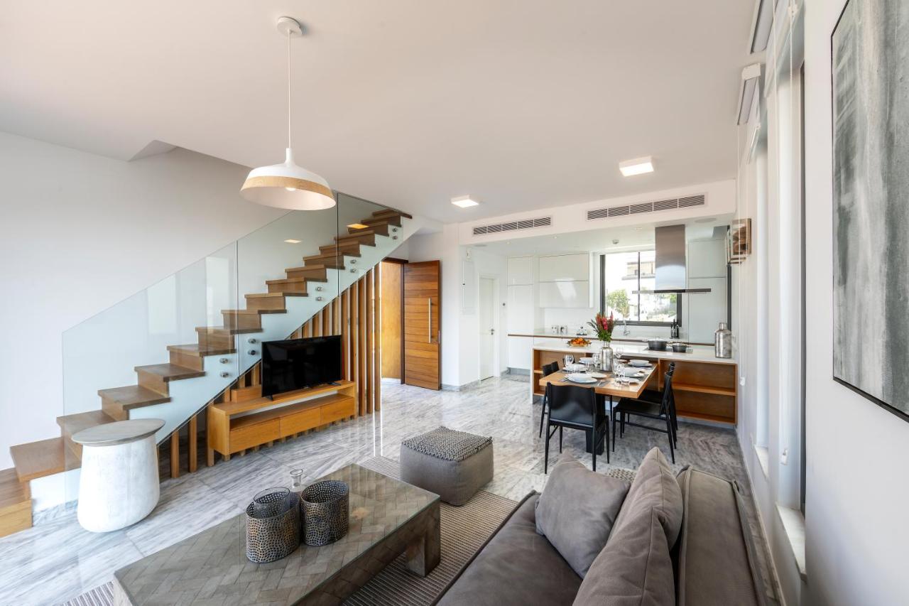 Villa Laurus 6, Walking Distance To The Beach 파포스 외부 사진